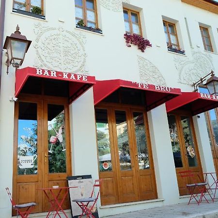 Bed and Breakfast Tebeu Coffe And Bar Влёра Экстерьер фото